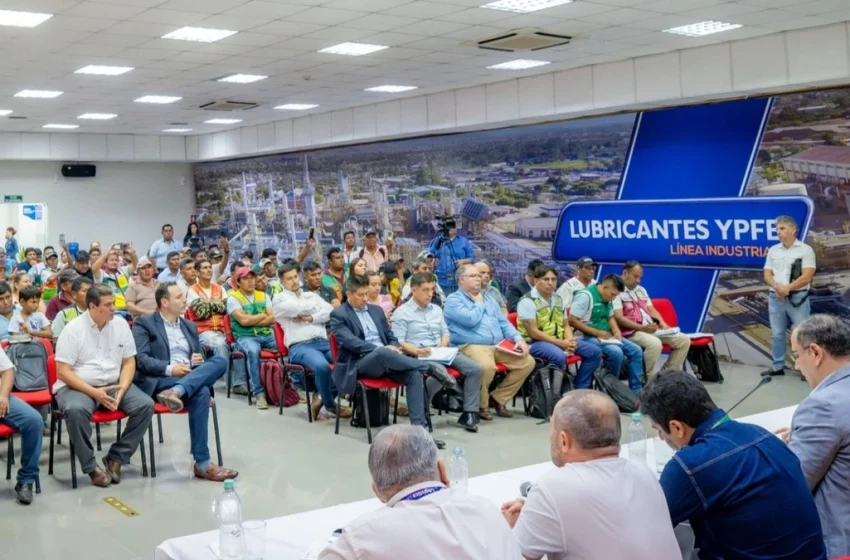  Activan mesas técnicas para definir seguro por daños de gasolina “desestabilizada”