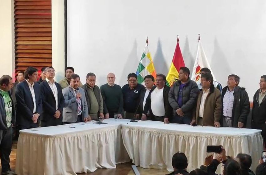  ¡RELOJ EN CONTRA! EL GOBIERNO FIRMA PACTO DE 72 HORAS PARA PAGAR A CHOFERES