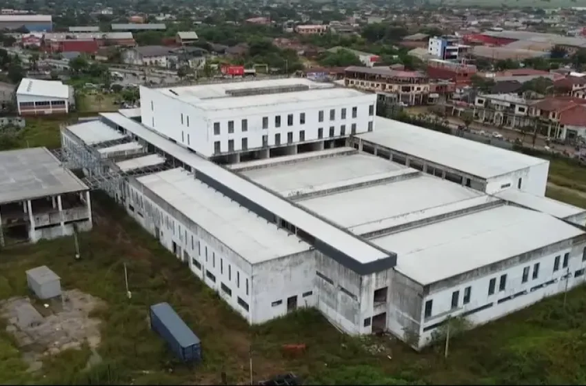  ¡ESCÁNDALO EN SALUD! HALLAN «HOSPITALES FANTASMA» E INFRAESTRUCTURAS EN RUINAS