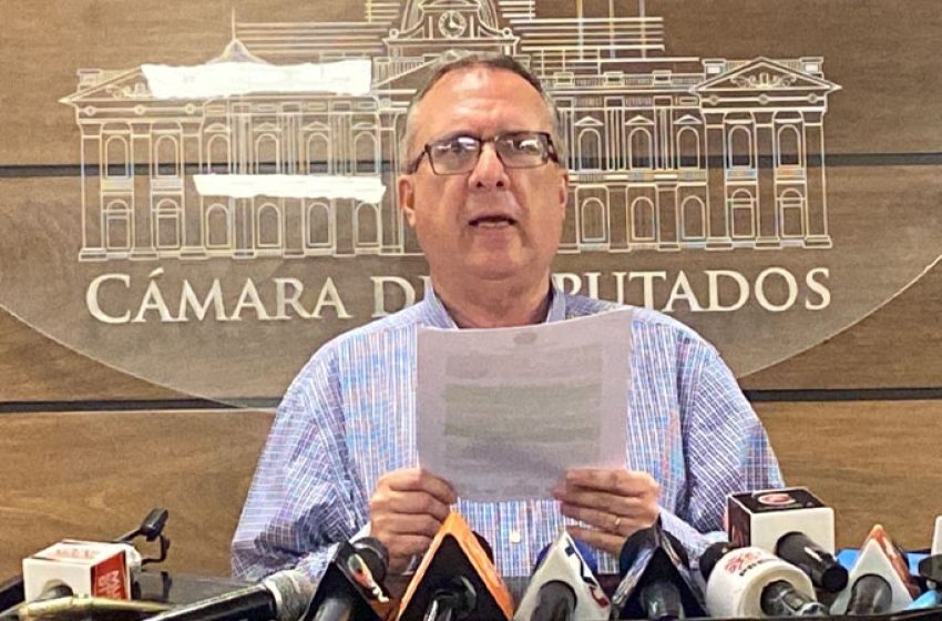  ¿GOLPE EN PUERTA? ALARCÓN DENUNCIA PLAN DE LA COB PARA DERROCAR AL GOBIERNO